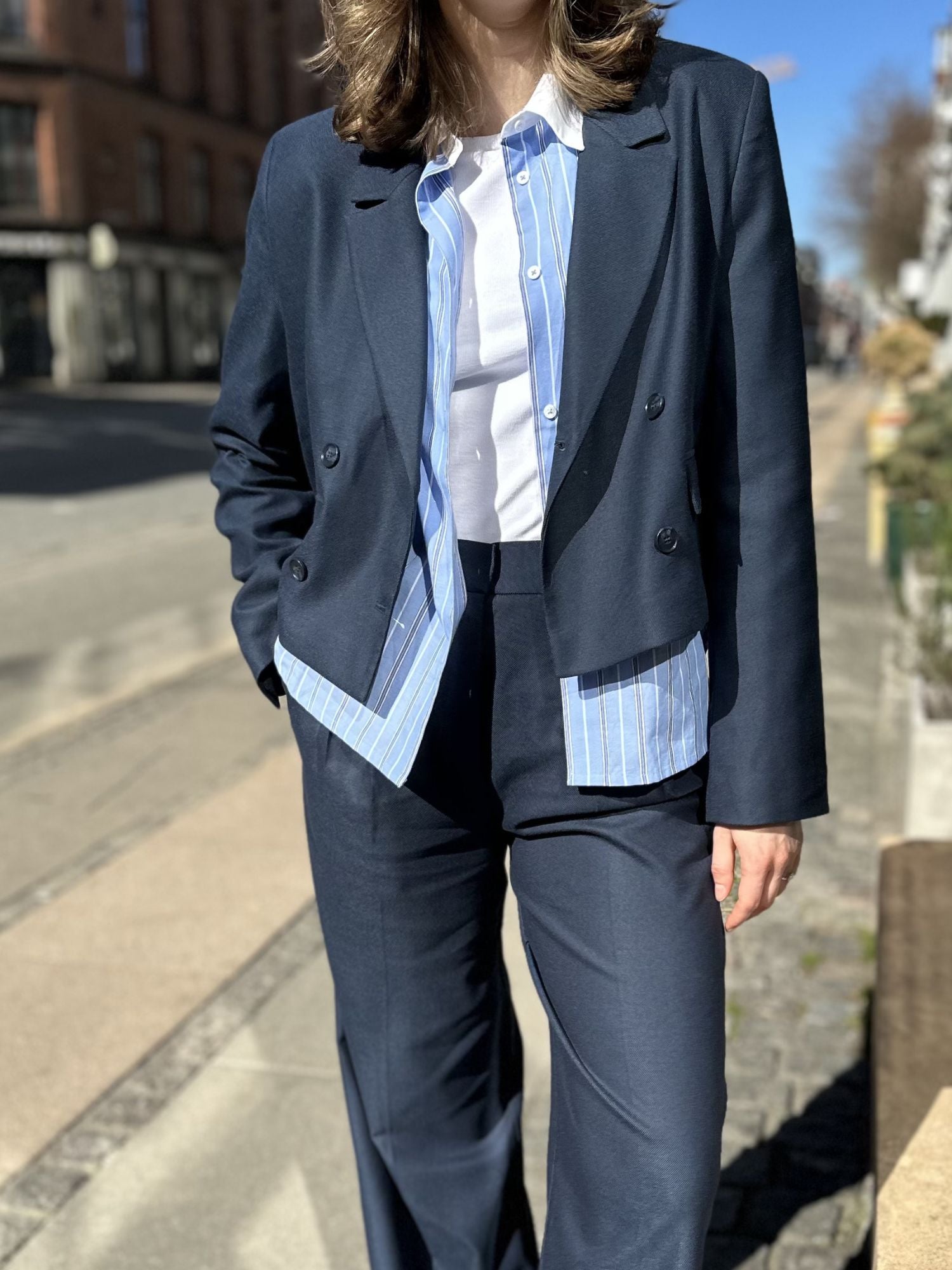 Basic Apparel Radi Short Jacket Jakker 886 Navy melange